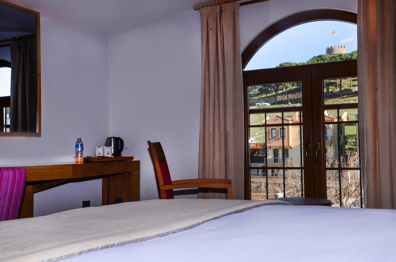 Bacacan Otel Айвалик Екстер'єр фото