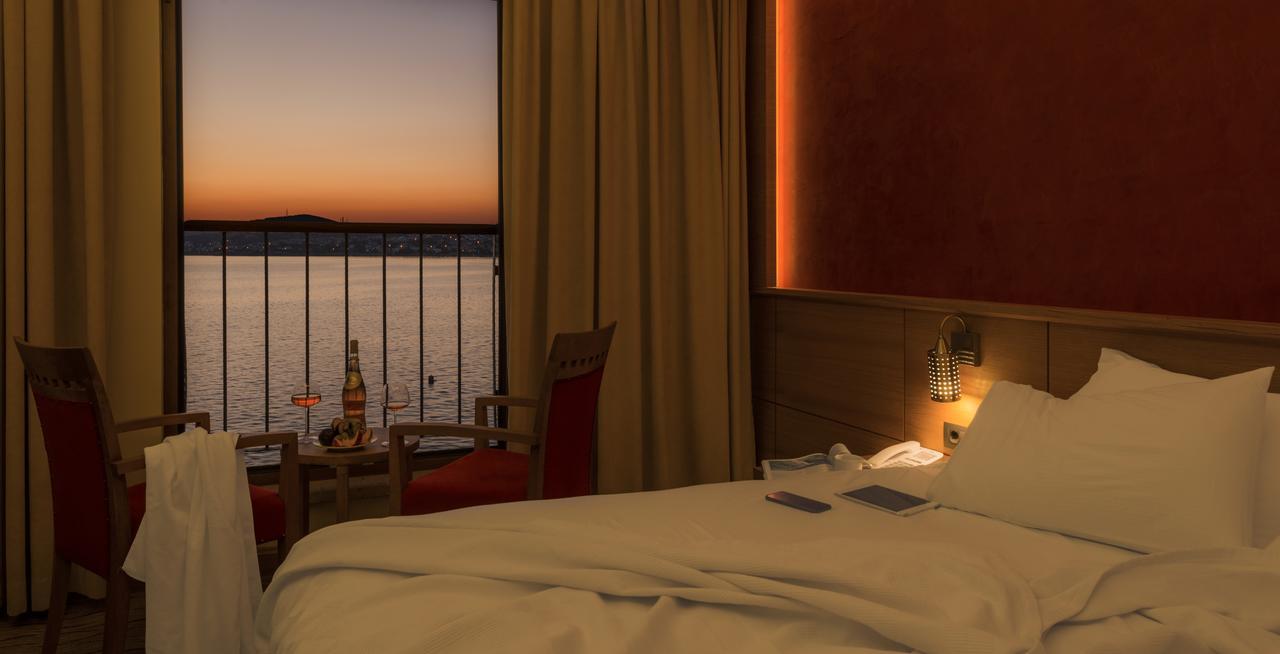Bacacan Otel Айвалик Екстер'єр фото